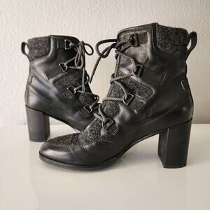 Napoleoni Black Leather and Wool Lace Up Heeled Boots